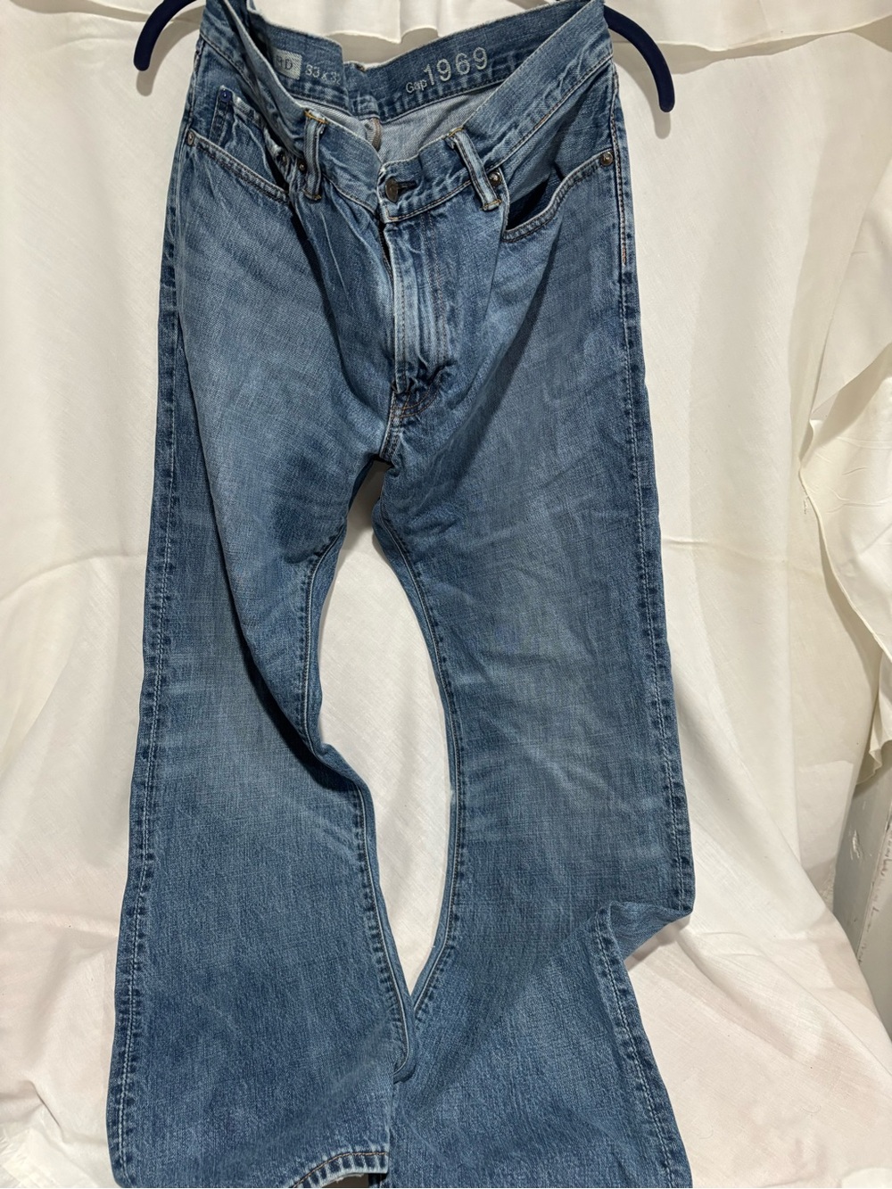 GAP Men's Light Blue Bootcut Jeans